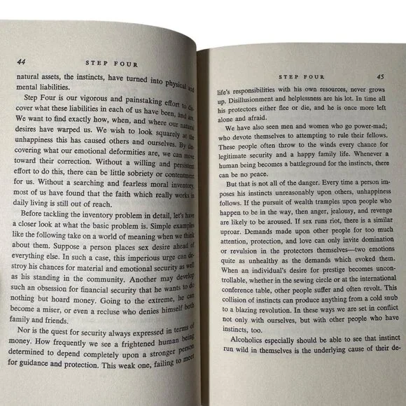 Twelve Steps Twelve Traditions Book Alcoholics Anonymous AA Eleventh Print 1972 - Picture 16 of 16